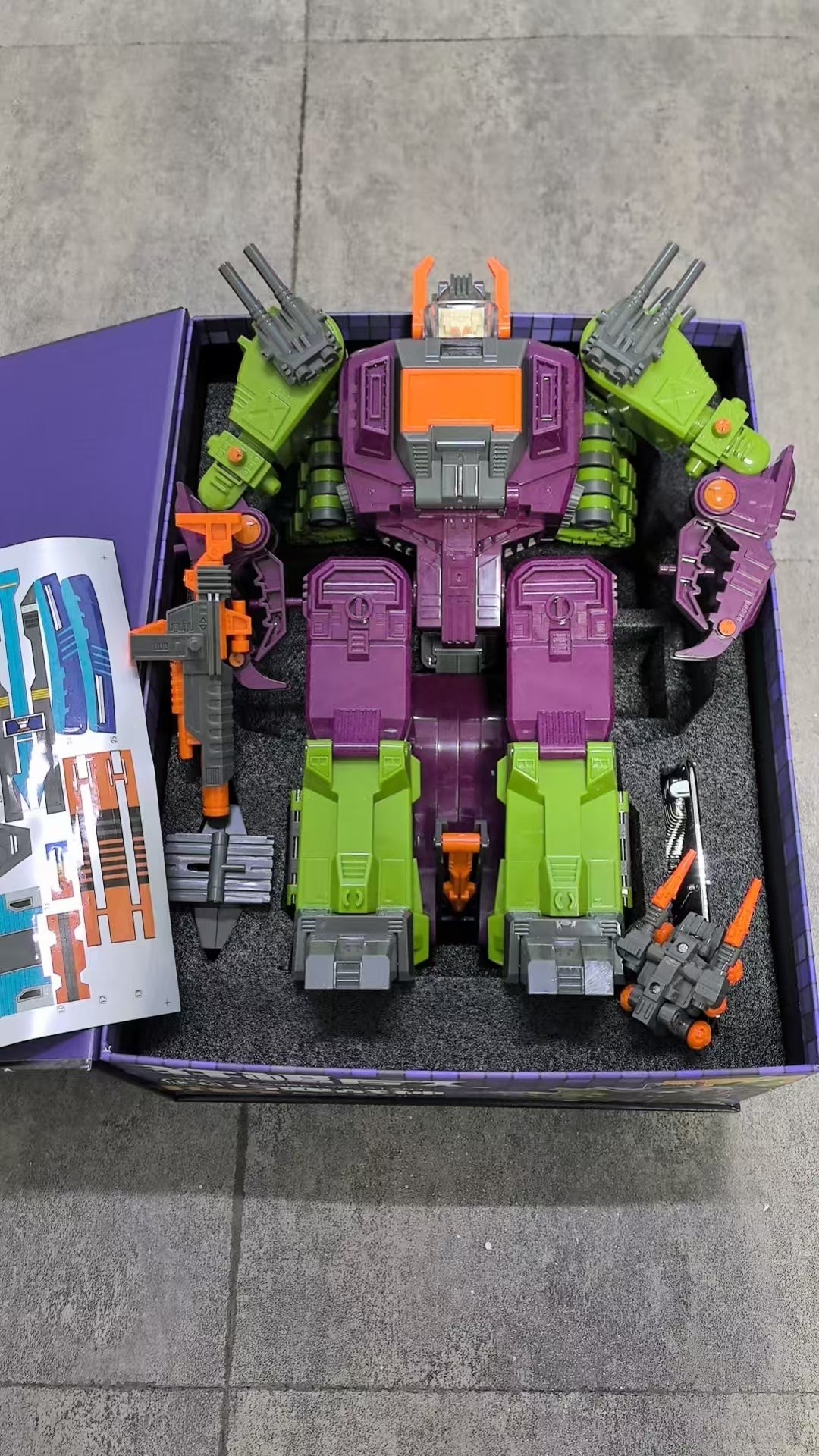 Crazy Scorpion Giant G1 Scorponok