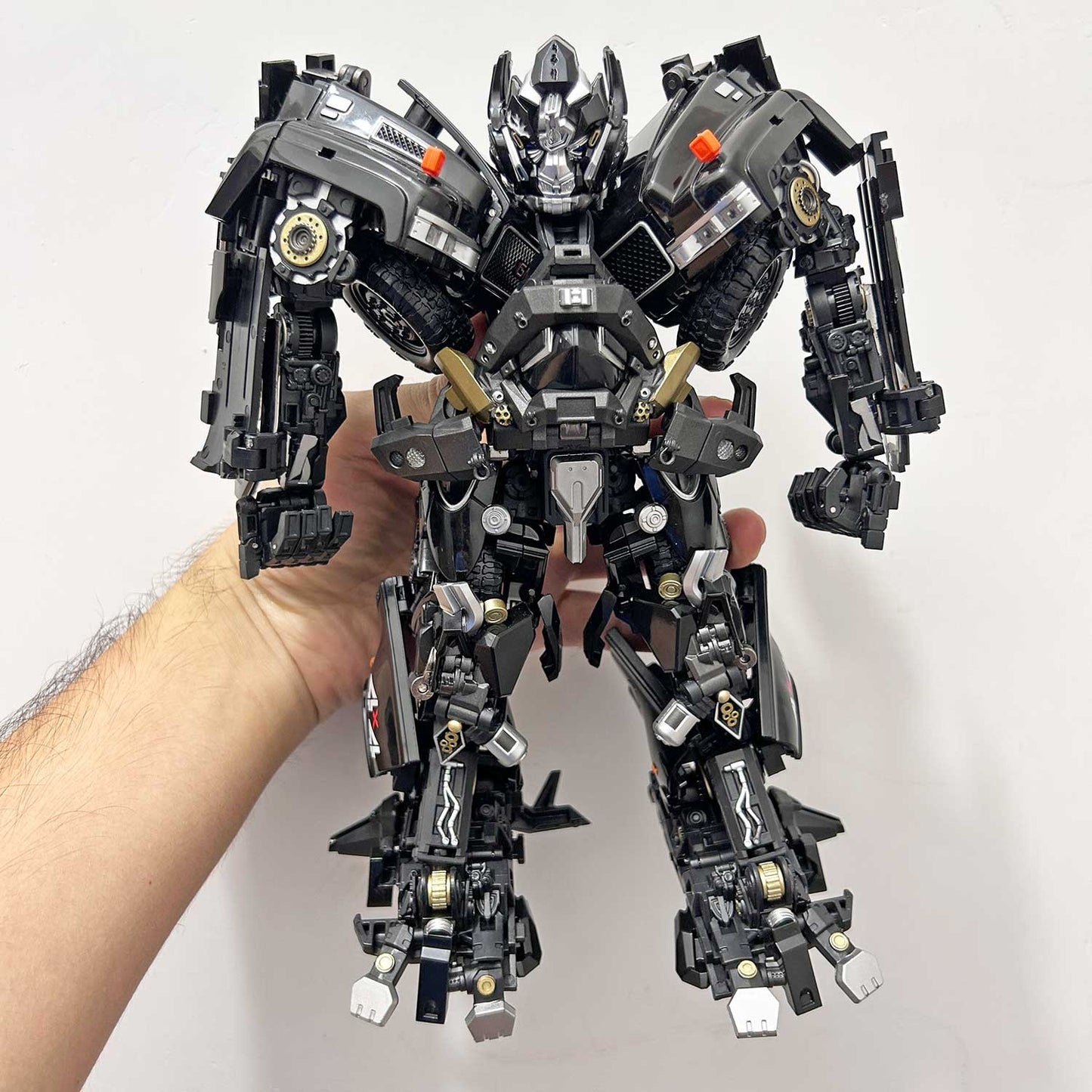 M06 Ironhide Oversize Version