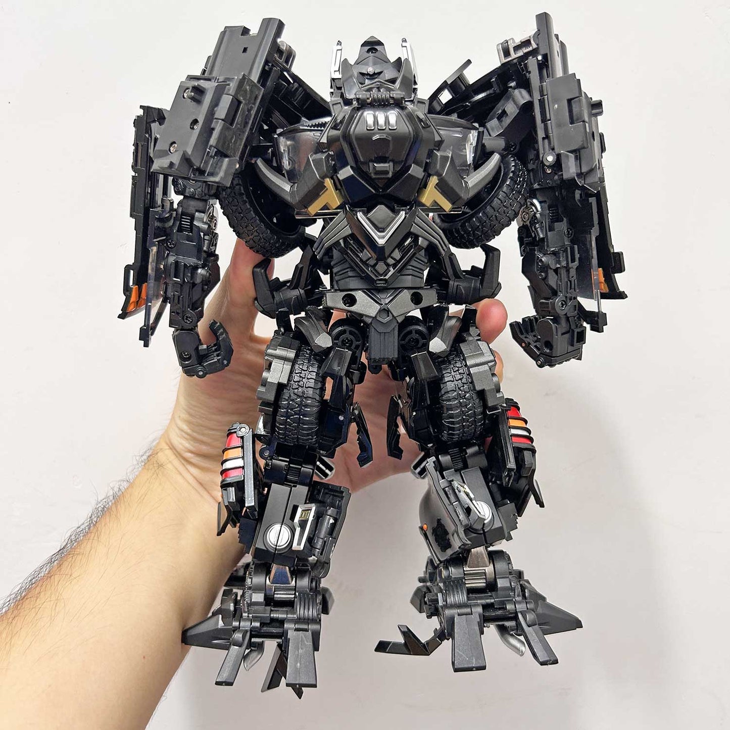 M06 Ironhide Oversize Version