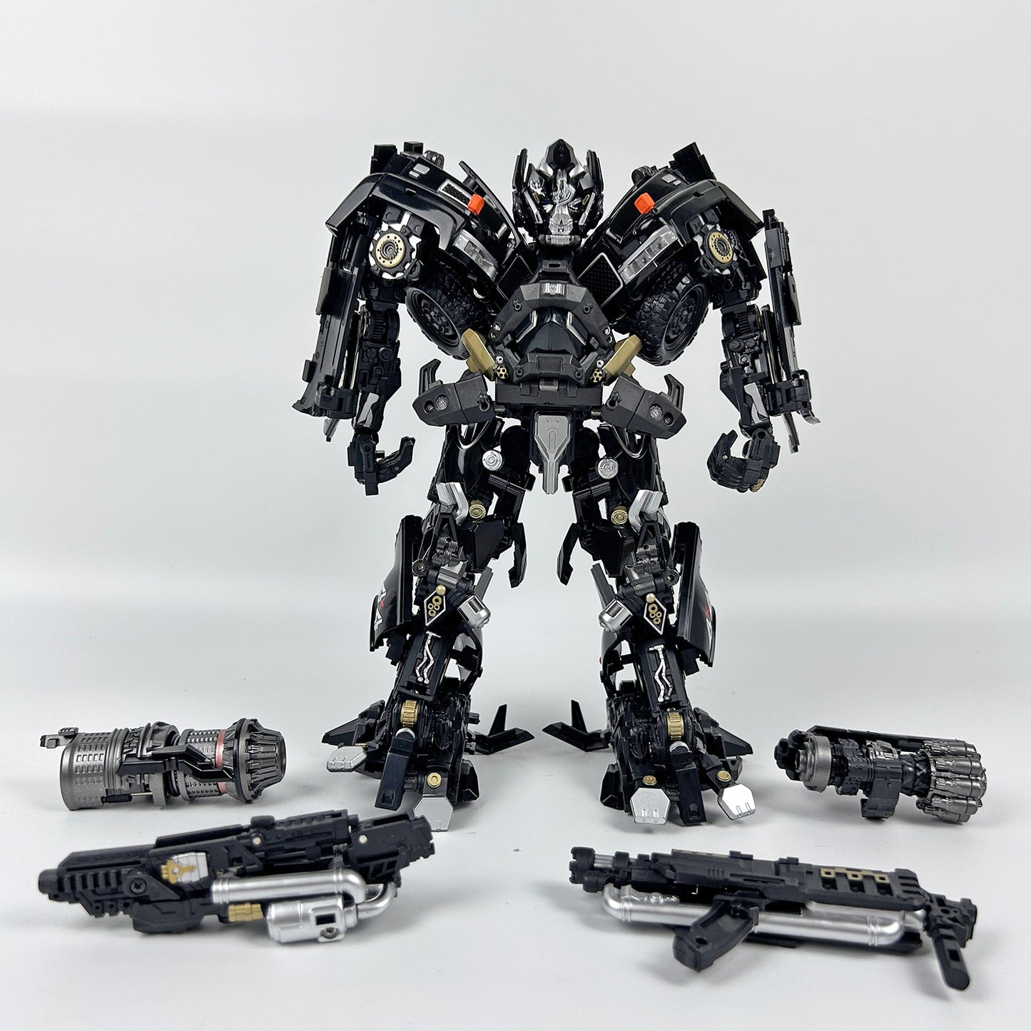 M06 Ironhide Oversize Version